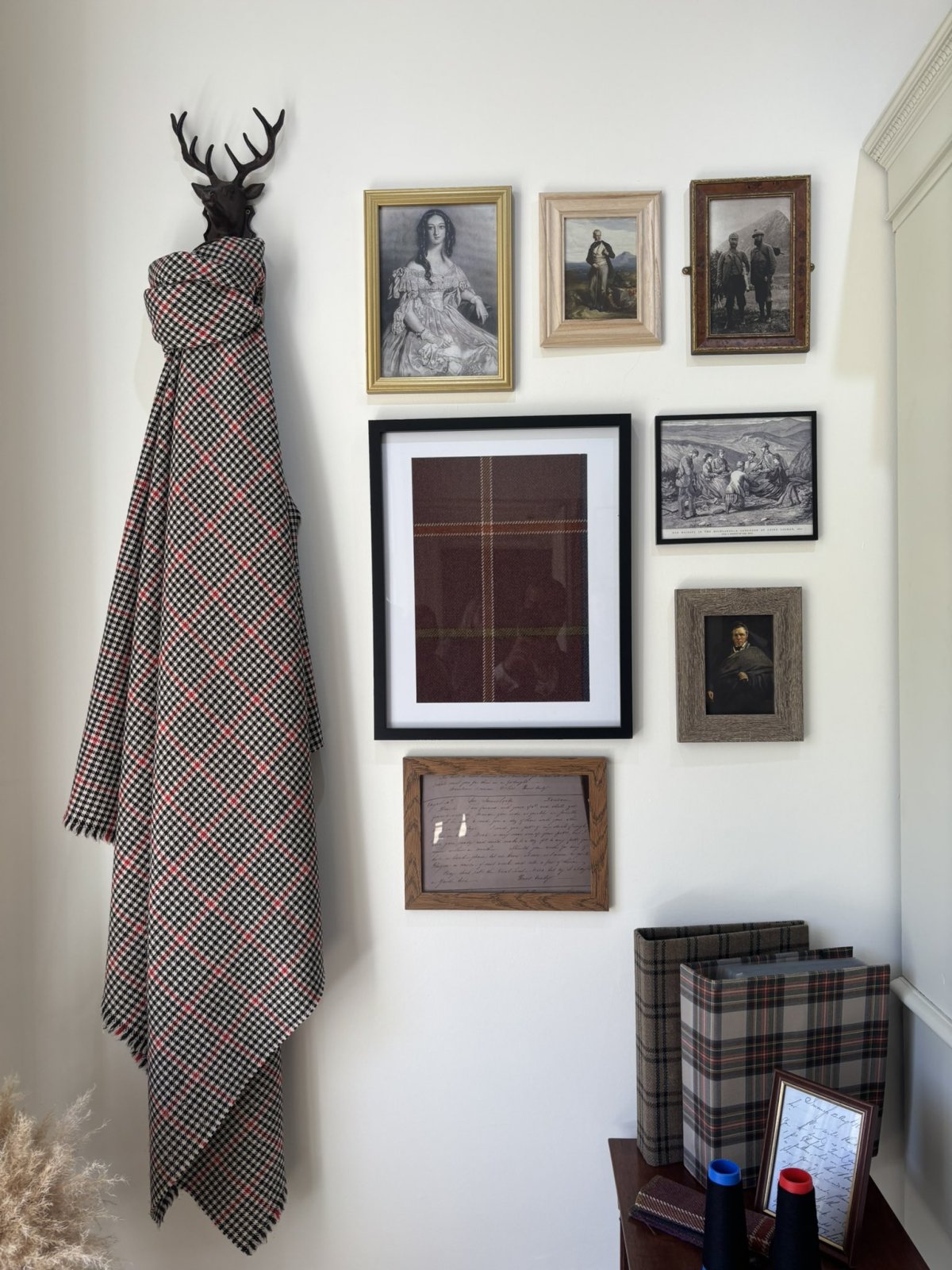 Consul General visited Johnstons of Elgin