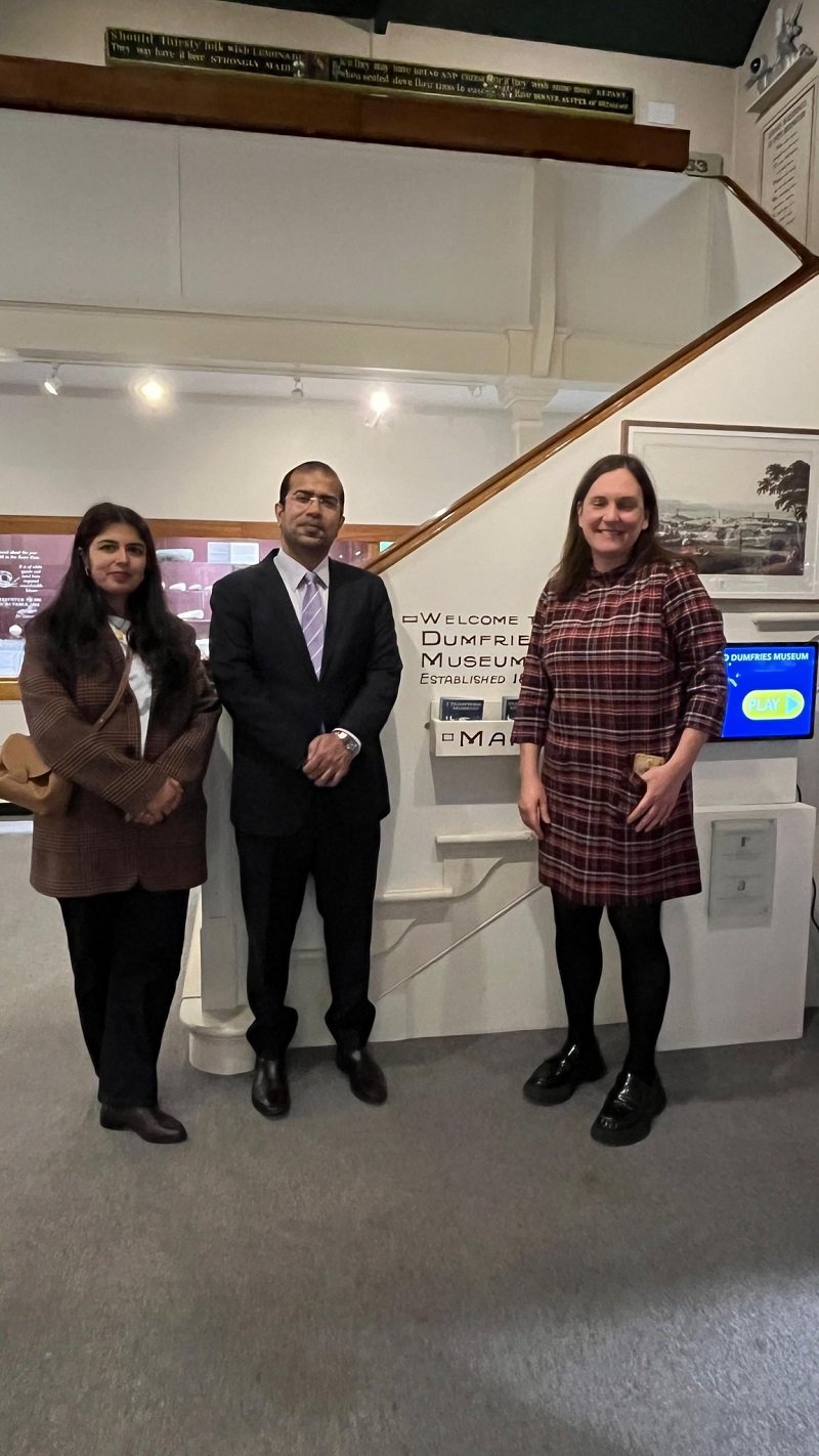 Consul General Visits Dumfries Museum; Highlights Historical and Cultural Links Between India and Scotland