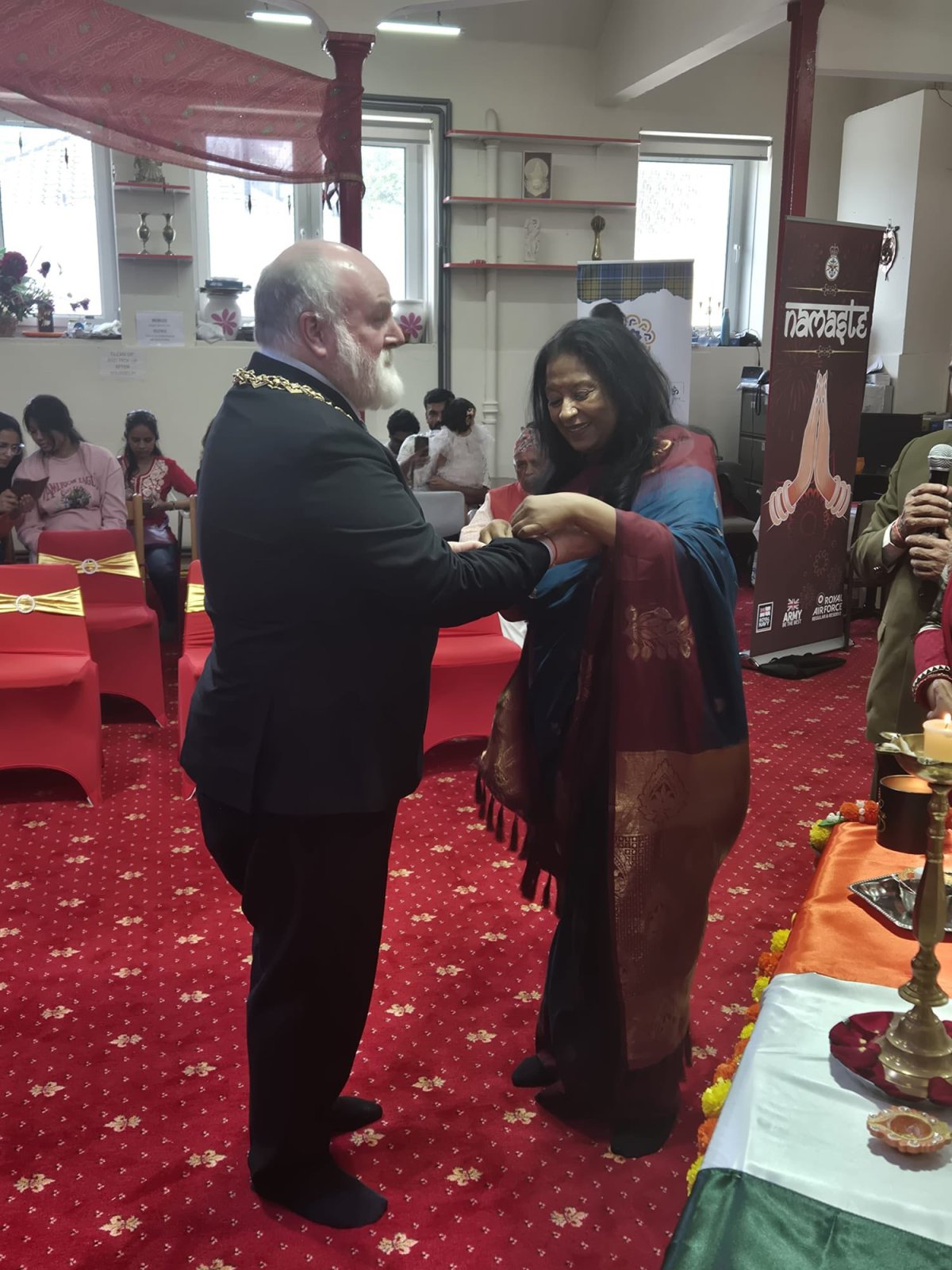 Consul attended the Raksha Bandhan celebration at Dundee Hindu Mandir