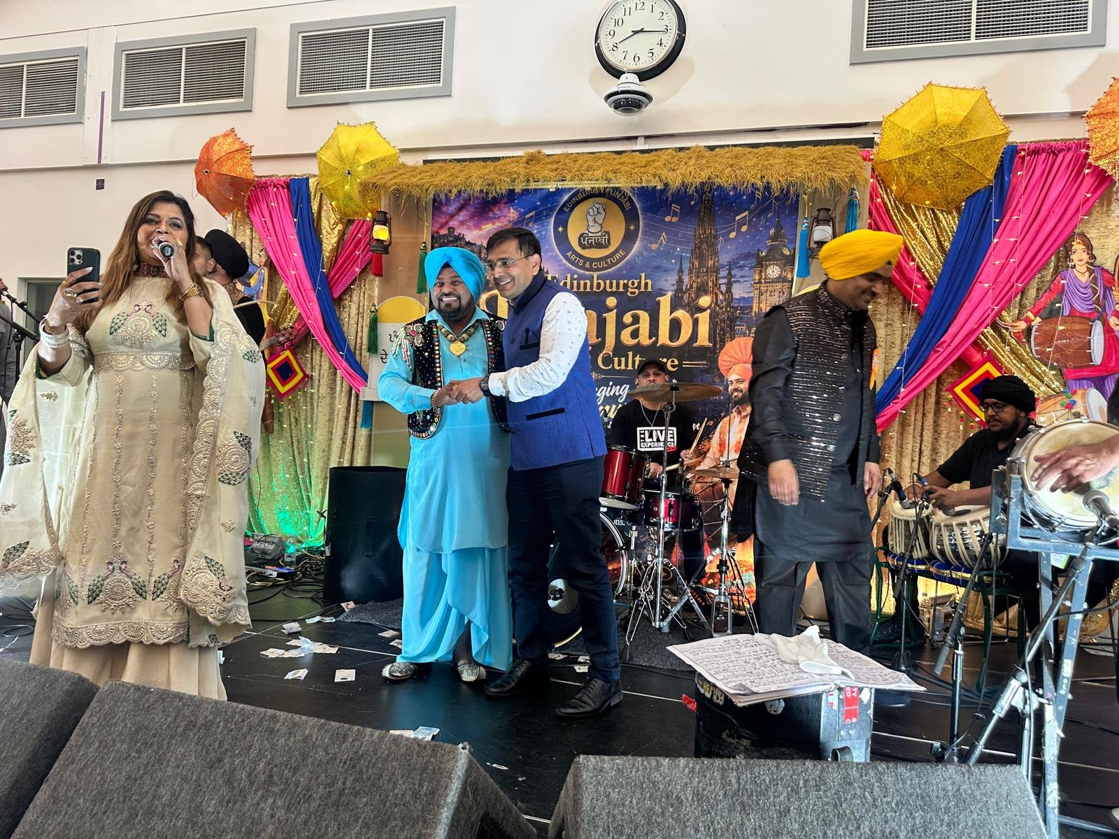 Vice Consul attended the first-ever Punjabi live concert in Edinburgh by renowned Punjabi singer Lehmber Hussainpuri.