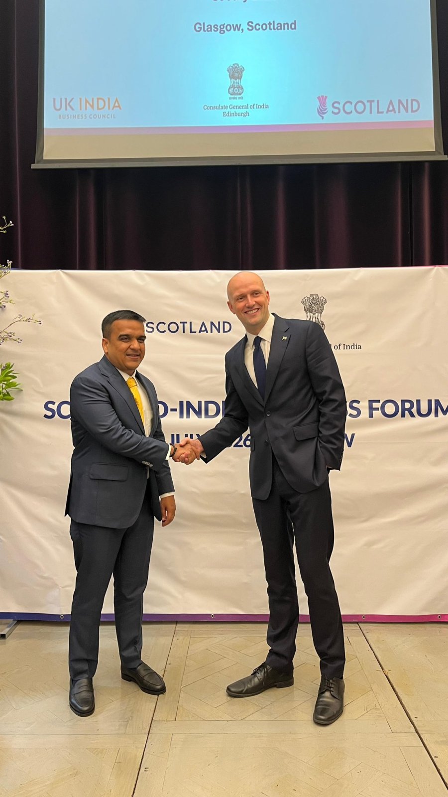 Hon’ble Deputy Chief Minister of Gujarat, Shri Harsh Sanghavi Shri. Harsh Sanghavi, met Cabinet Secretary for Economy, Tourism & Transport of Scotland Mr. Stephen Flynn.
