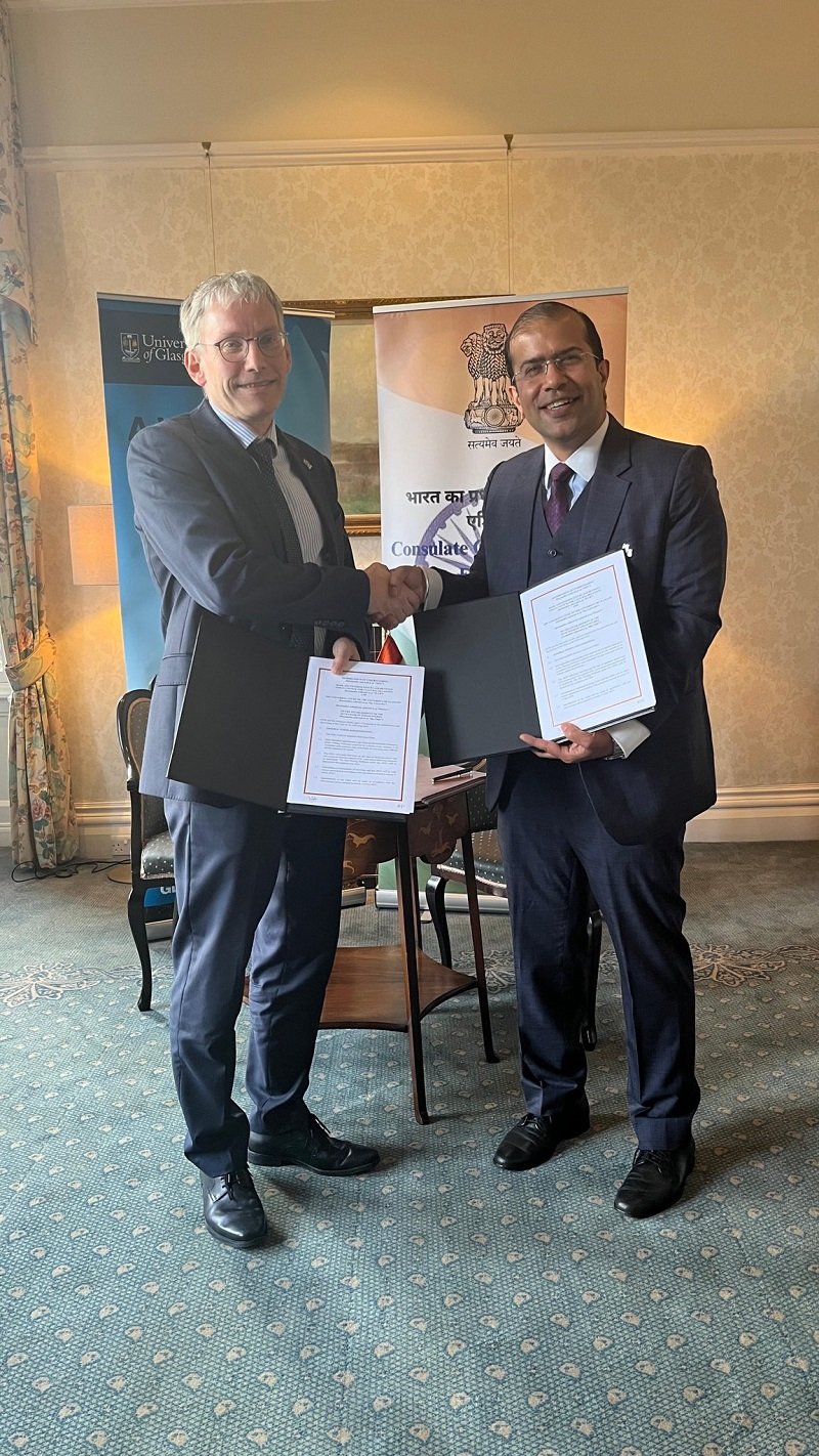 An MoU was signed between the Indian Council for Cultural Relations (ICCR) & the University of Glasgow on the establishment of the ICCR Chair of Indian Studies.