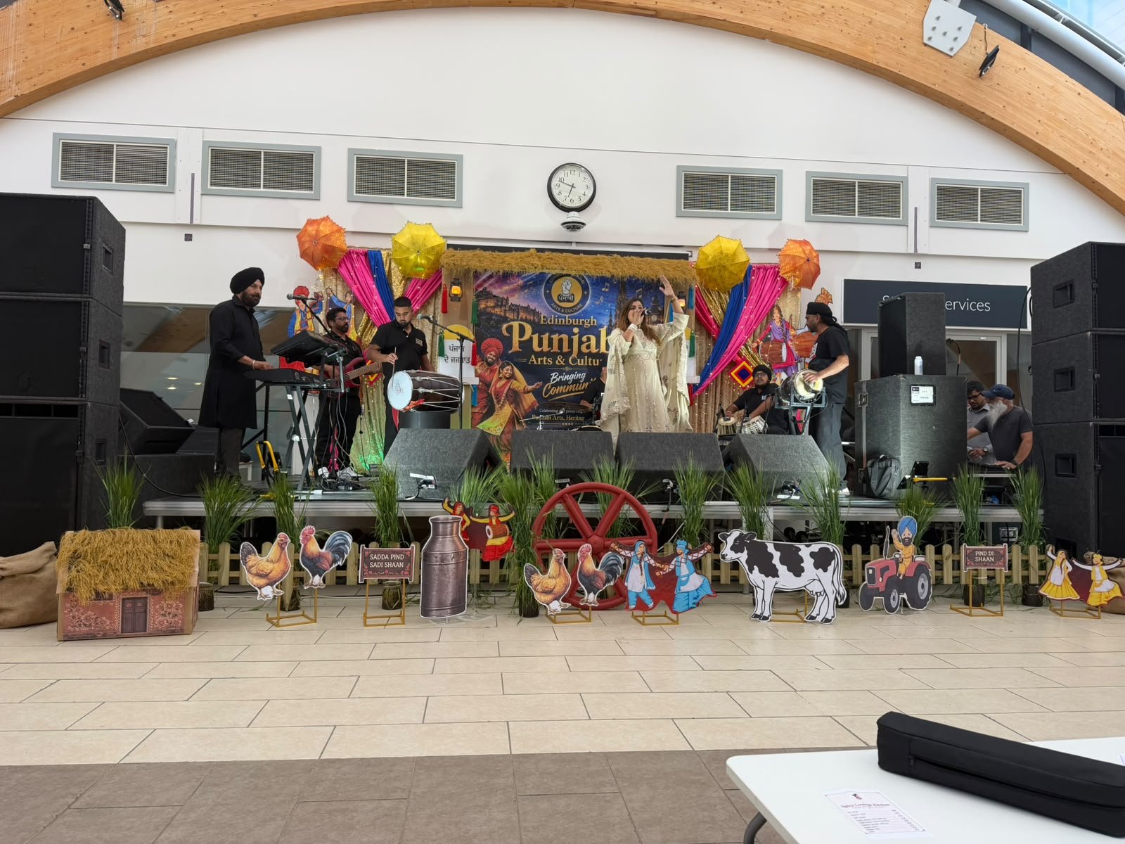 Vice Consul attended the first-ever Punjabi live concert in Edinburgh by renowned Punjabi singer Lehmber Hussainpuri.