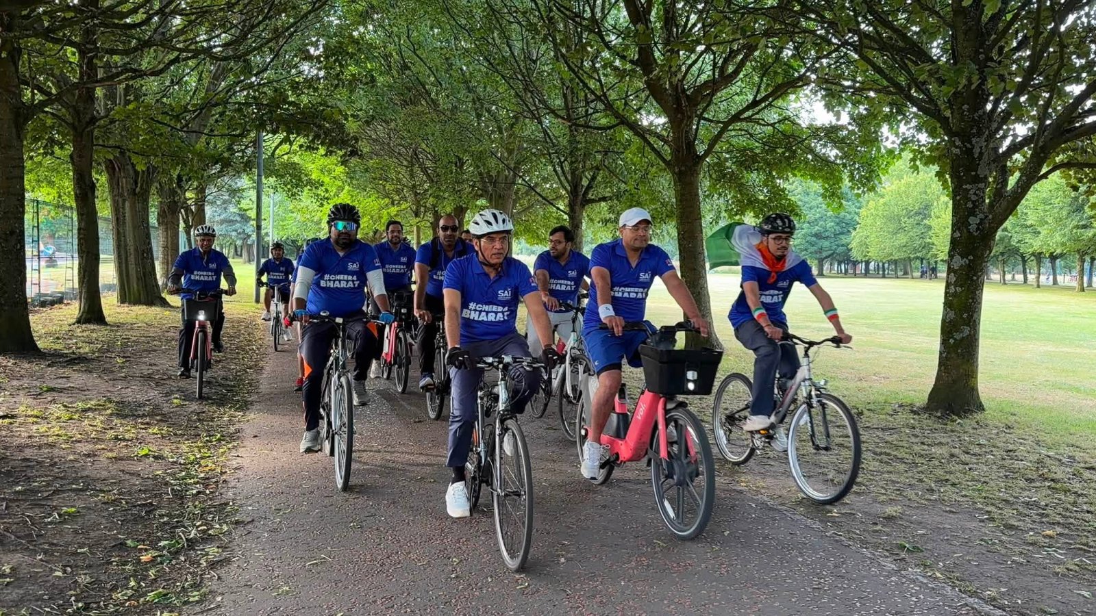 Hon'ble Minister Dr. Mansukh Mandaviya Leads Rally in Support of Team India participating in Commonwealth Games 2026 in Glasgow.