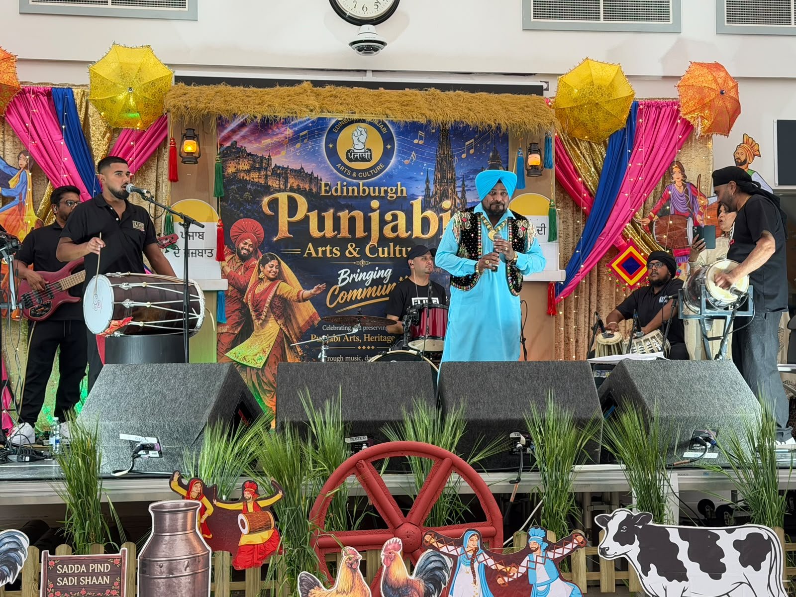 Vice Consul attended the first-ever Punjabi live concert in Edinburgh by renowned Punjabi singer Lehmber Hussainpuri.