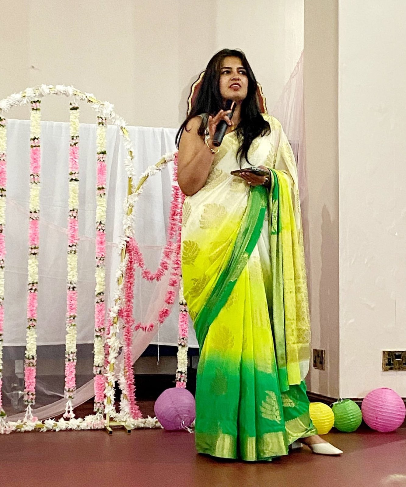 Spouse of Consul General Ms. Pavas Malik attended the Saree Celebration 2025 at Hindu Mandir Glasgow