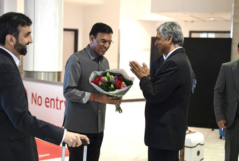Hon’ble Minister Shri Mansukh Mandaviya Arrives in Edinburgh for Commonwealth Games 2026