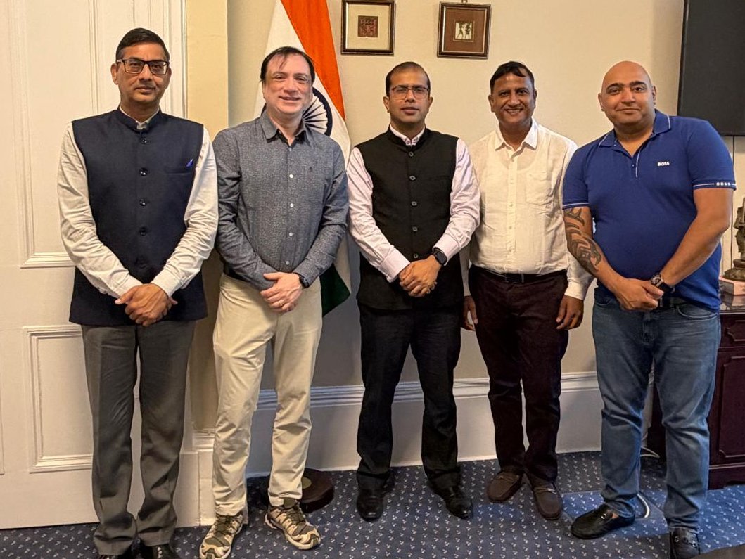 CG met the members of Rajasthani Organization for Youth, Arts & Legacy in Scotland (ROYALS)