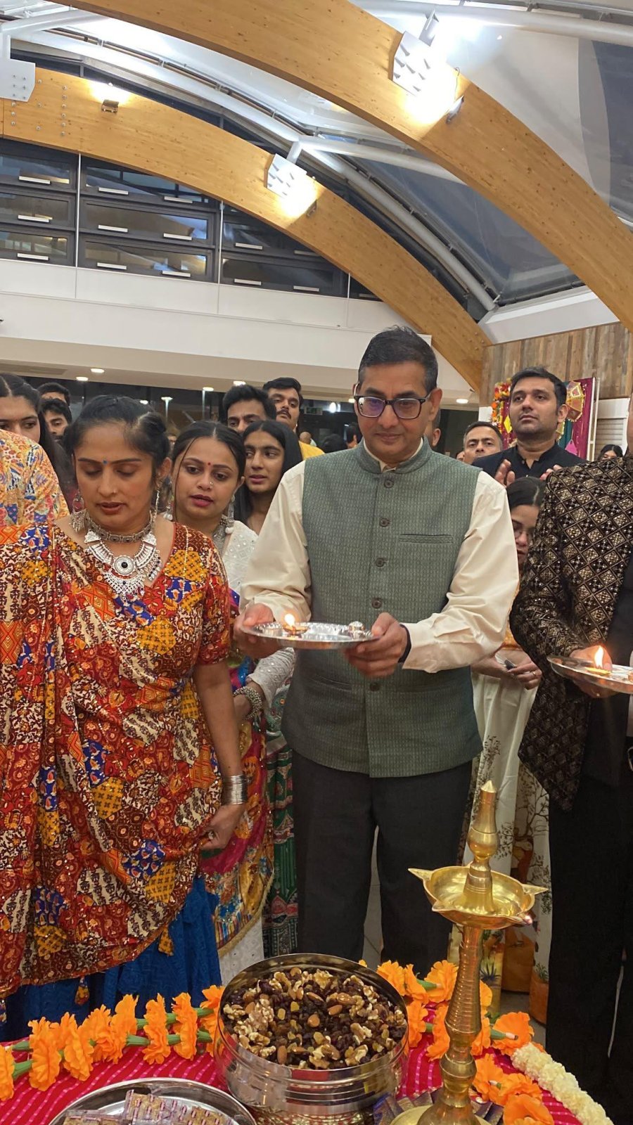 Consul attended the vibrant Garba & Dandiya Night.
